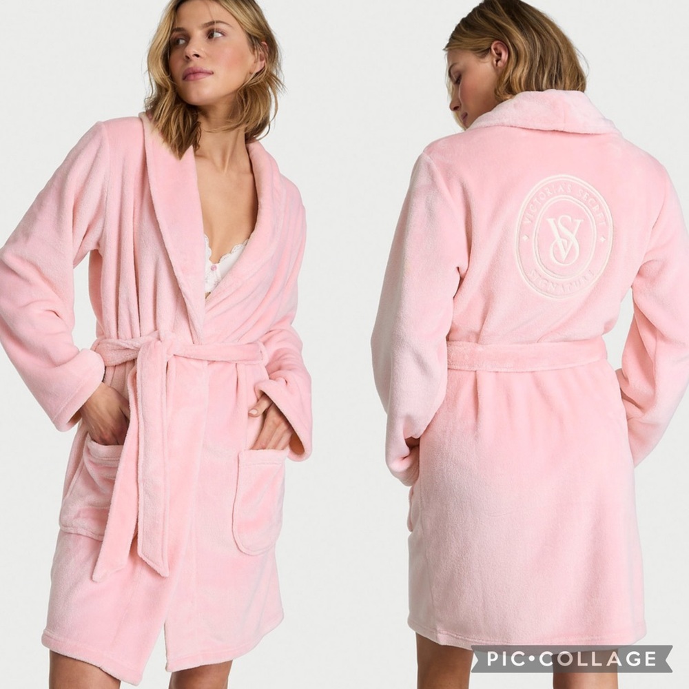 Victoria's Secret Soft Pink Plush Robe
